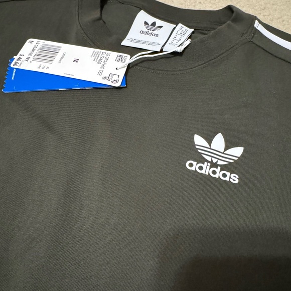 Adidas - Picture 2 of 3